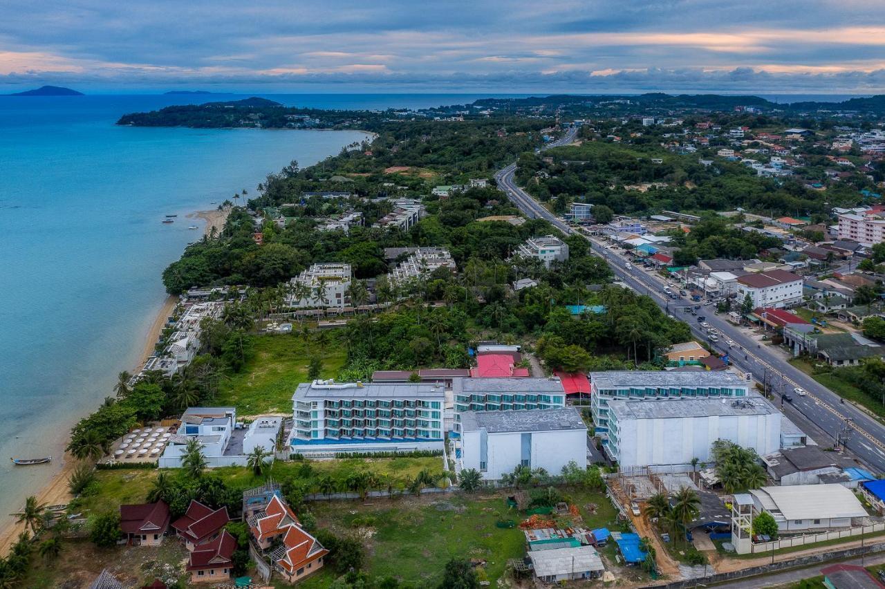 The Beachfront Hotel Phuket Rawai Exterior foto